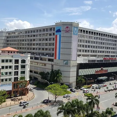 Marina Court Kk City Homestay Kota Kinabalu Exterior photo