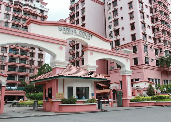 Marina Court Kk City Homestay
